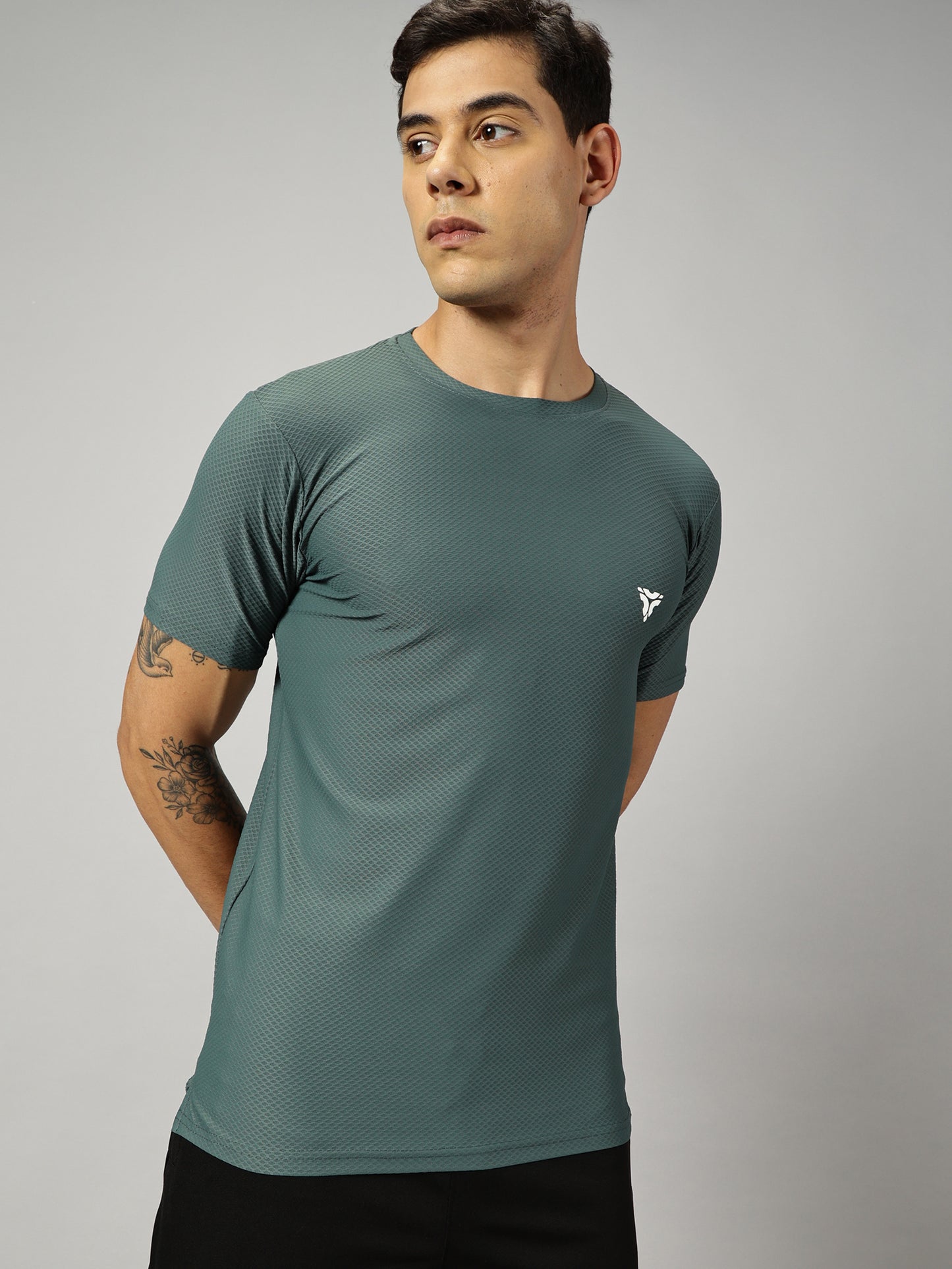 Loop Comb T-shirt- Jasper