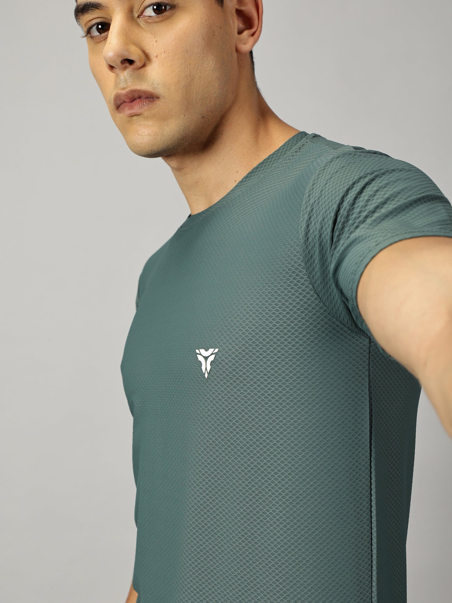 Loop Comb T-shirt- Jasper