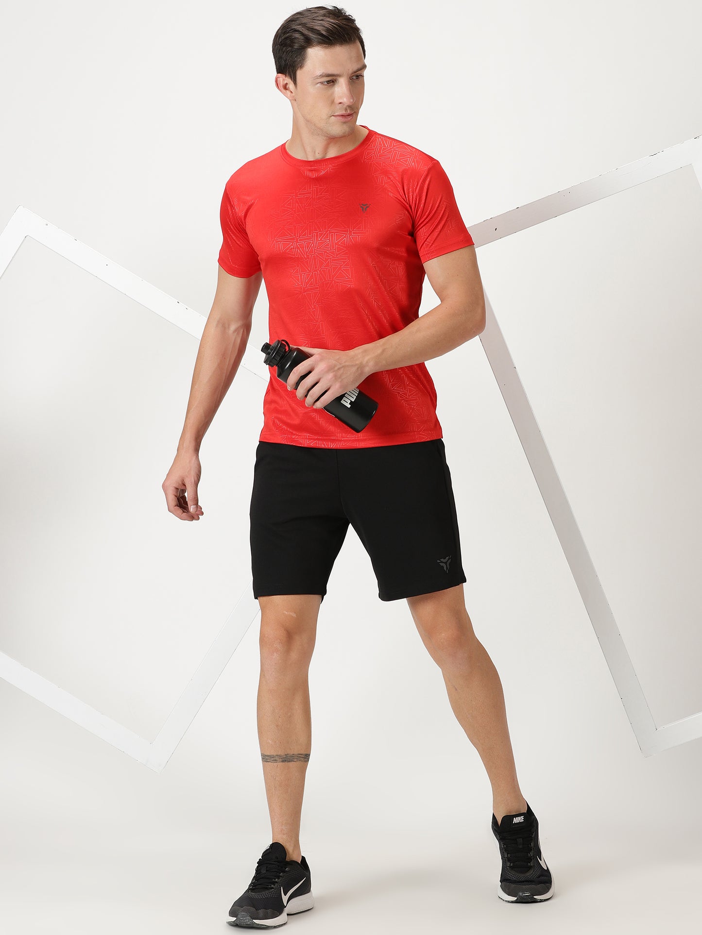 Geometric Embossed T-shirt- Red